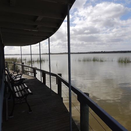Ps Federal Retreat Paddle Steamer Goolwa Exterior foto
